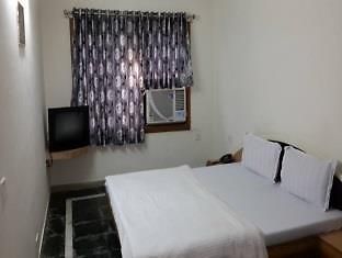 גנדהינאגר Hotel Sun Shine מראה חיצוני תמונה